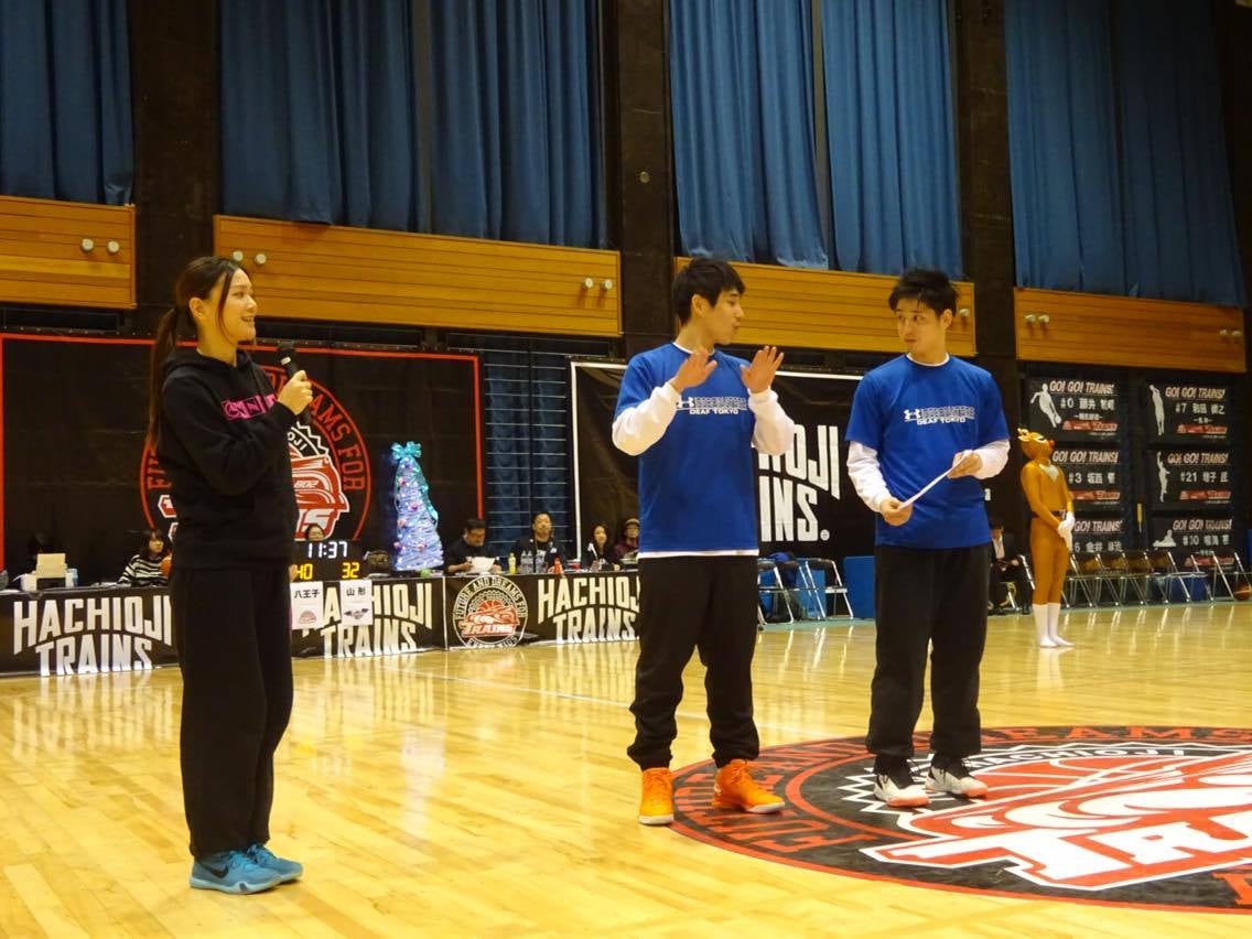 12月19日写真 デフバスケットボール選手の挨拶